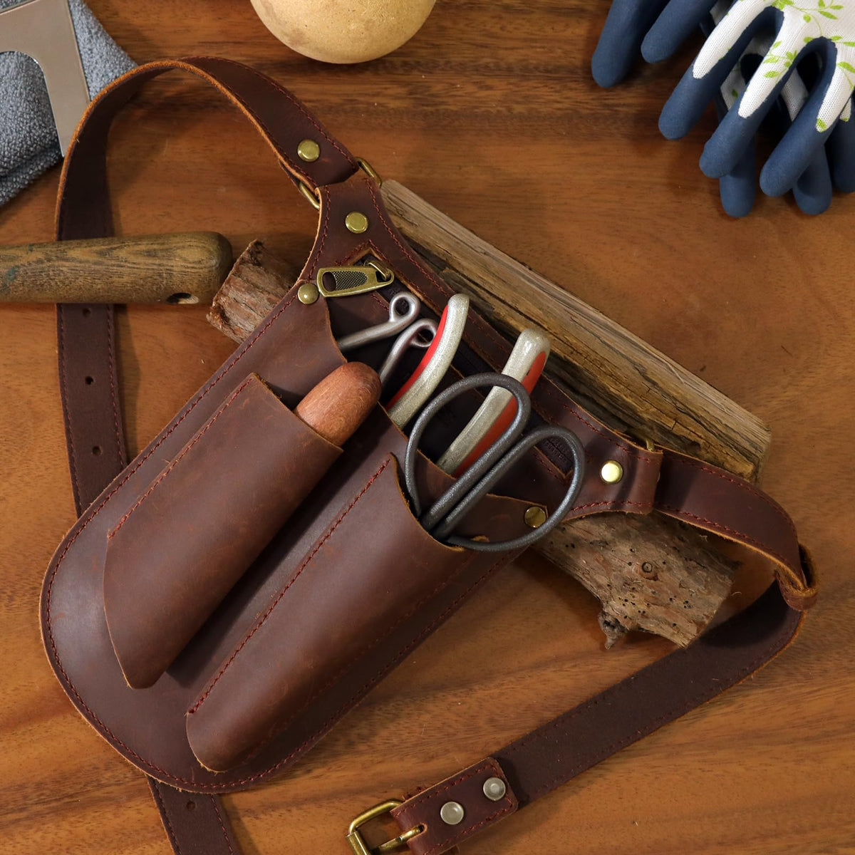 Brown Leather Gardening Tool Belt with 4 Pockets V9065