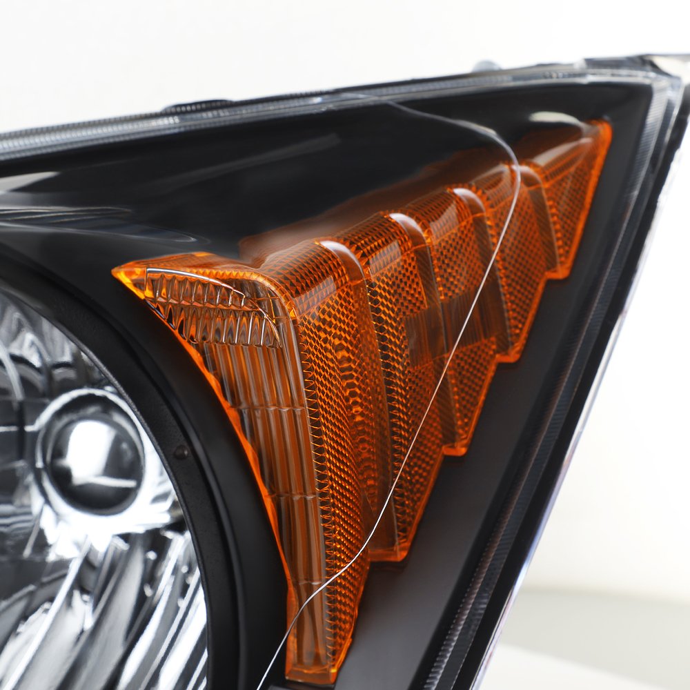 Black Headlights Pair W3082
