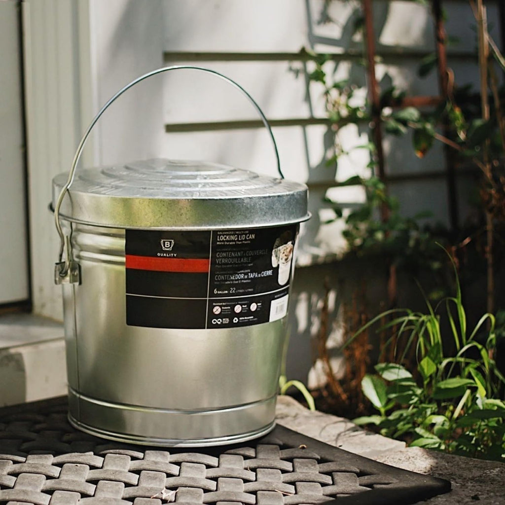 Galvanized Steel Locking Lid Storage Can 6-Gallon T15755